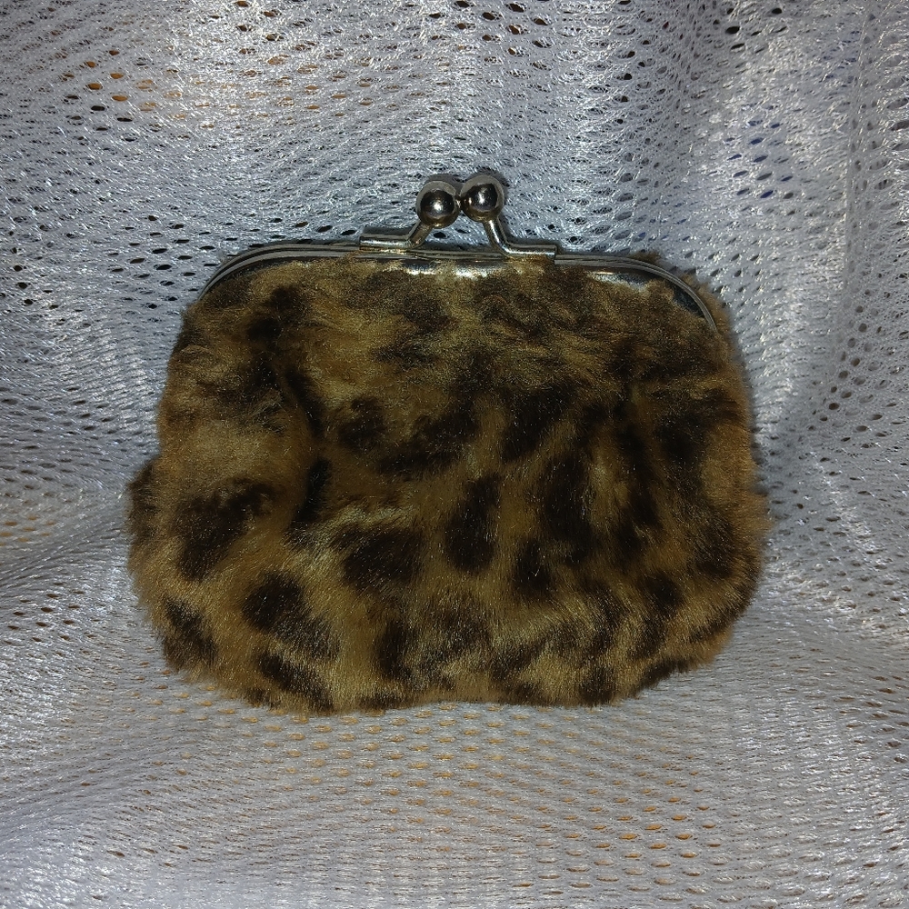 5" Soft Fuzzy Leopard Print Coin Purse***Vintage***excellent Condition